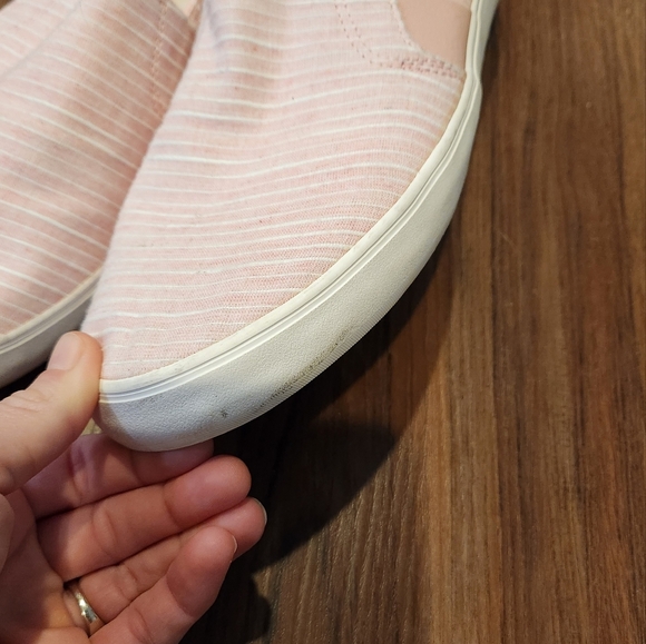 Keds Women's Pink and White Striped Slip-On Shoes - Picture 6 of 10